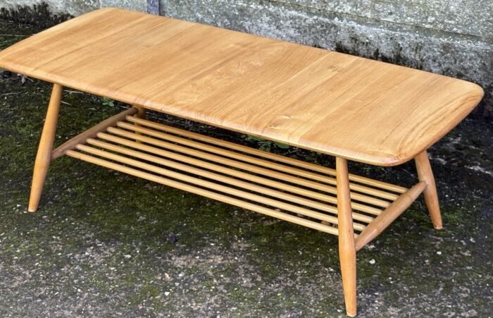 SUPERB RETRO ERCOL COFFEE TABLE - Image 3