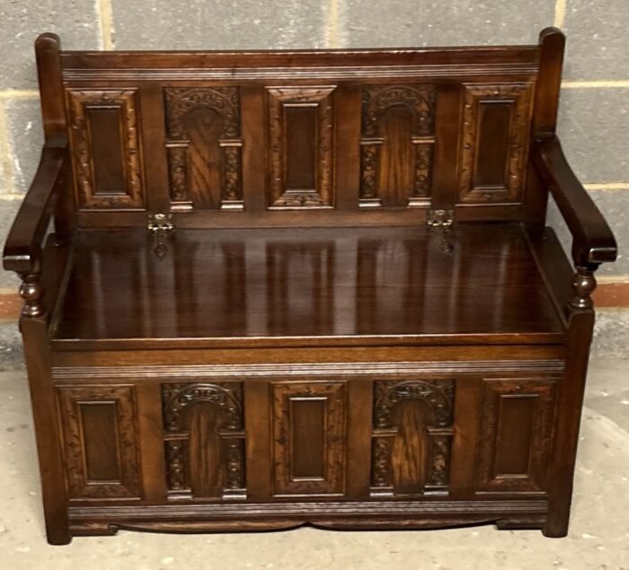 SOLID CARVED OAK OLD CHARM MONKS BENCH - Image 2
