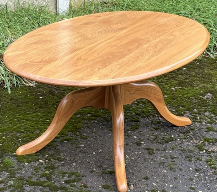 SUPERB MODERN LARGE ERCOL COFFEE TABLE - Image 5
