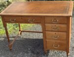 SUPERB SMALL OAK ARTS AND CRAFTS WRITING DESK 2 MAN