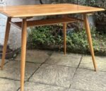 STUNNING ERCOL BREAKFAST TABLE