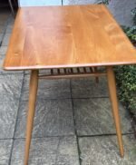 STUNNING ERCOL BREAKFAST TABLE - Image 2