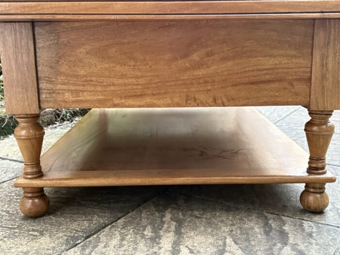 Outstanding Large Flagstone Barker & Stonehouse Coffee Table - Image 5