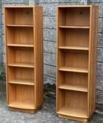 STUNNING RARE SLIM ERCOL WINDSOR BOOKCASE - Image 2