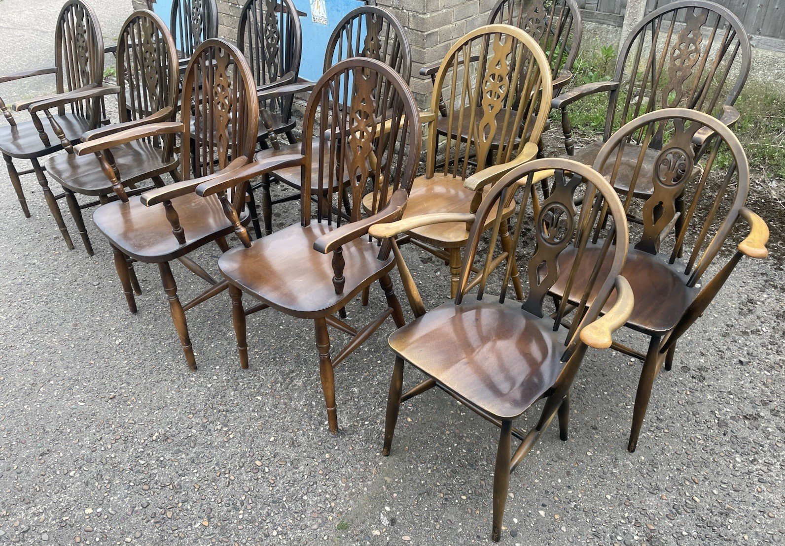 s-l1600-827.jpg ANTIQUE STYLE DINING ARMCHAIS IDEAL FOR PUBS & RESTAURANTS - Image 1