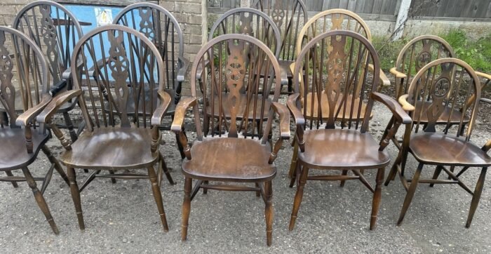 ANTIQUE STYLE DINING ARMCHAIS IDEAL FOR PUBS & RESTAURANTS - Image 3