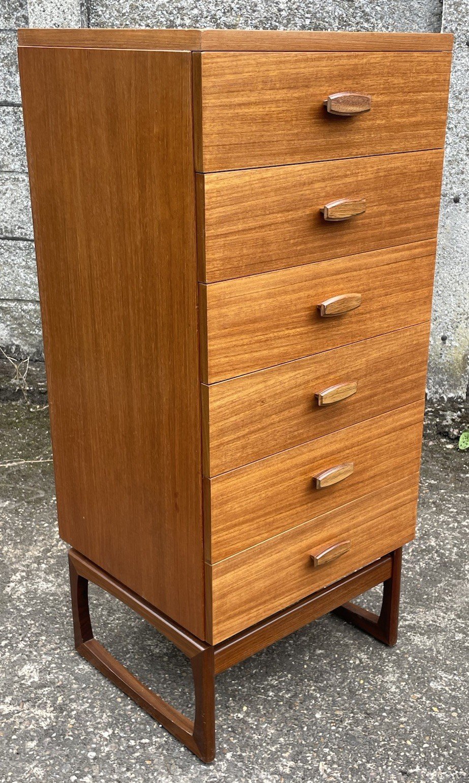 s-l1600-837.jpg RETRO TEAK G-PLAN QUADRILLE 6 DRAWER CHEST OF DRAWERS - Image 1