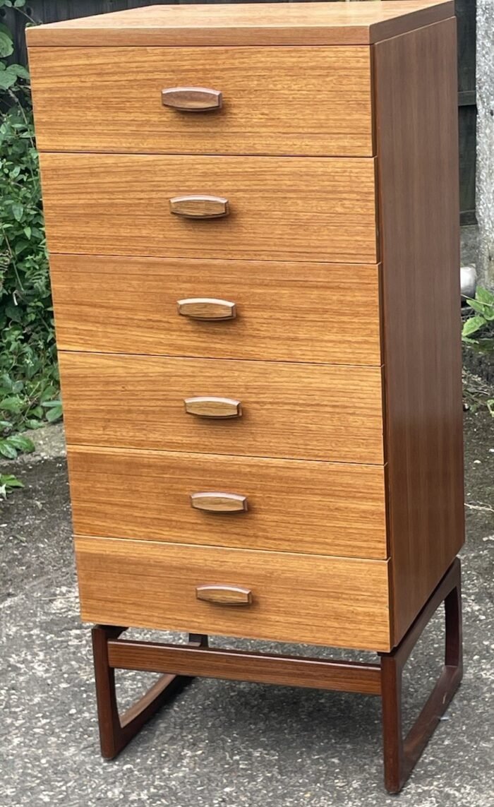 RETRO TEAK G-PLAN QUADRILLE 6 DRAWER CHEST OF DRAWERS - Image 5