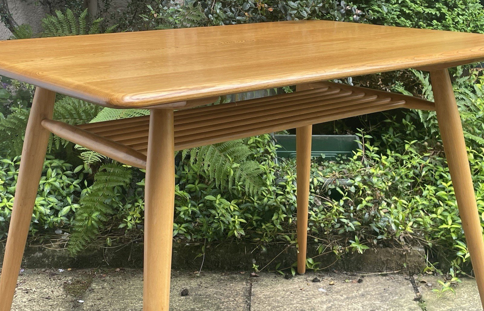 s-l1600-852.jpg STUNNING RETRO ERCOL BREAKFAST TABLE - Image 1