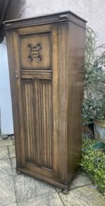 Carved Solid Oak Arts & Crafts Hall Wardrobe - Image 3
