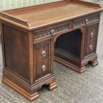 Superb Arts & Crafts Solid Oak Writing Desk