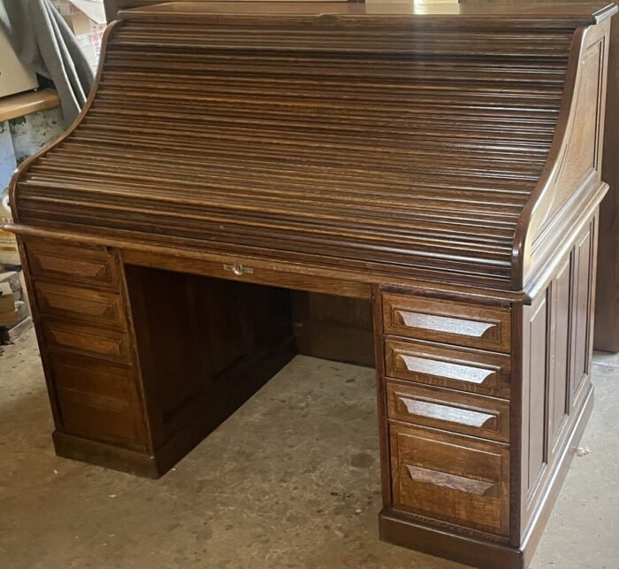 Rare Victorian Arts & Crafts Cutler Oak Roll Top Desk - Image 4