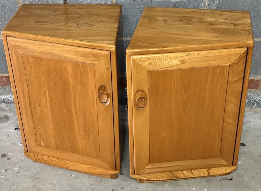 s-l1600-97.jpg Pair of Modern Ercol Bedside Cabinets Single Door, Clean Condition - Image 1