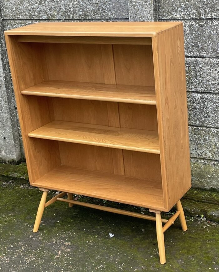 Rare Bespoke Ercol Bookcase - Image 4
